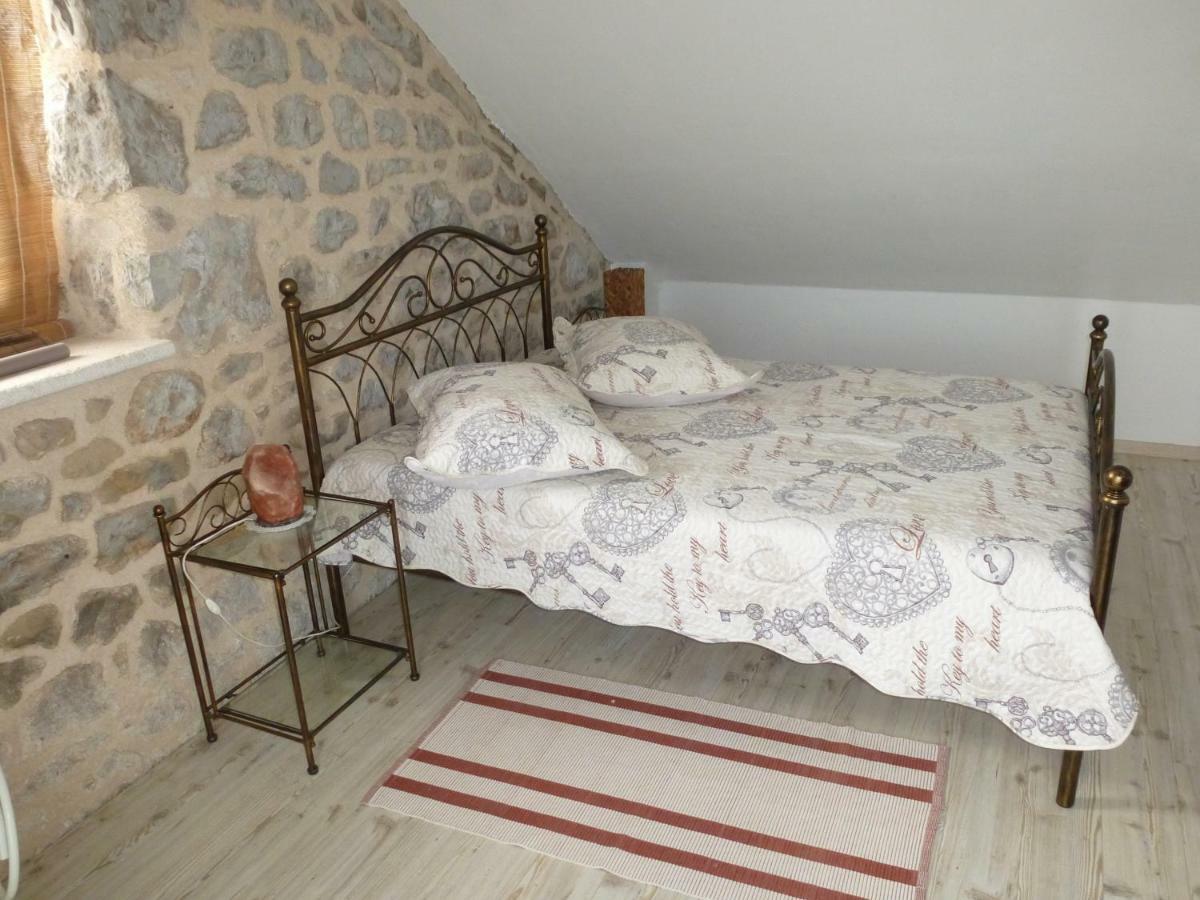 Kuca Za Odmor Viola Villa Živogošće Esterno foto