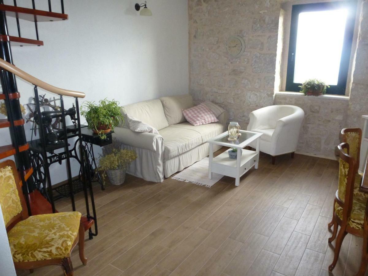 Kuca Za Odmor Viola Villa Živogošće Esterno foto